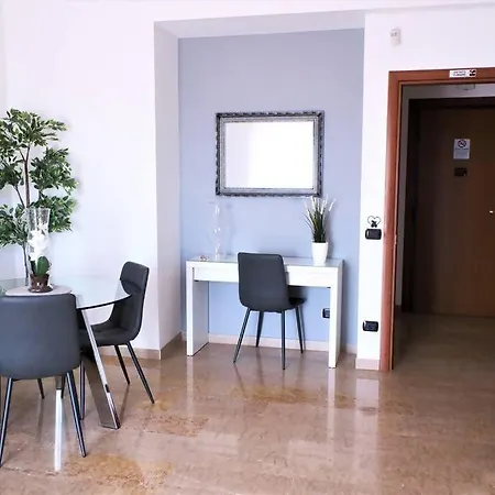 Sun & Moon Apartment Free Parking Near Vaticano Rome Exterior photo