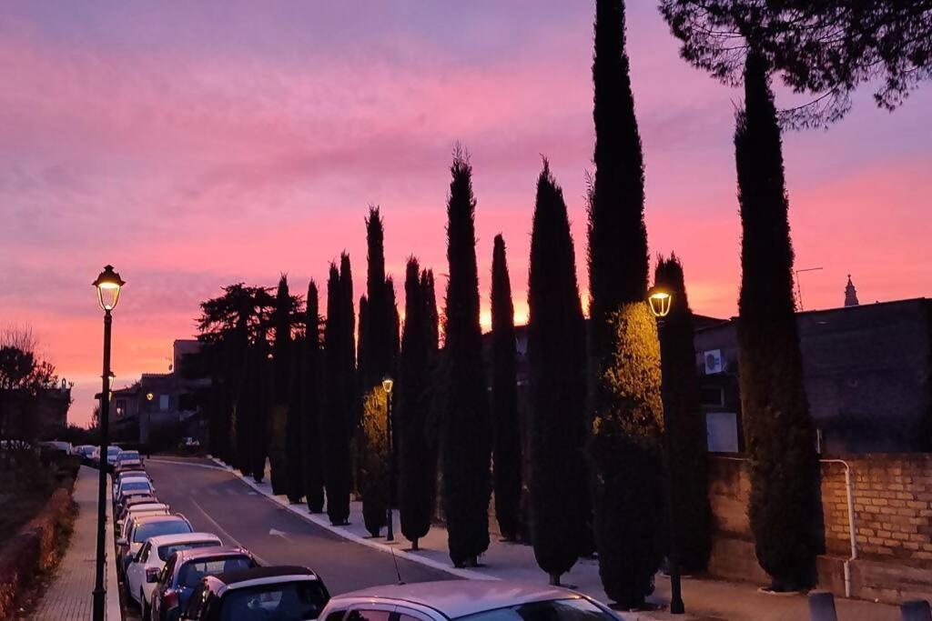 Sun & Moon Free Parking Near Vaticano Rome