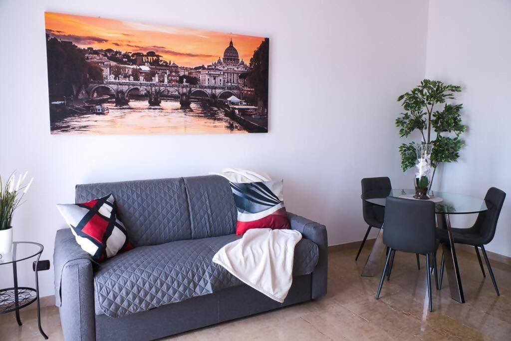 Apartment Sun & Moon Free Parking Near Vaticano Rome